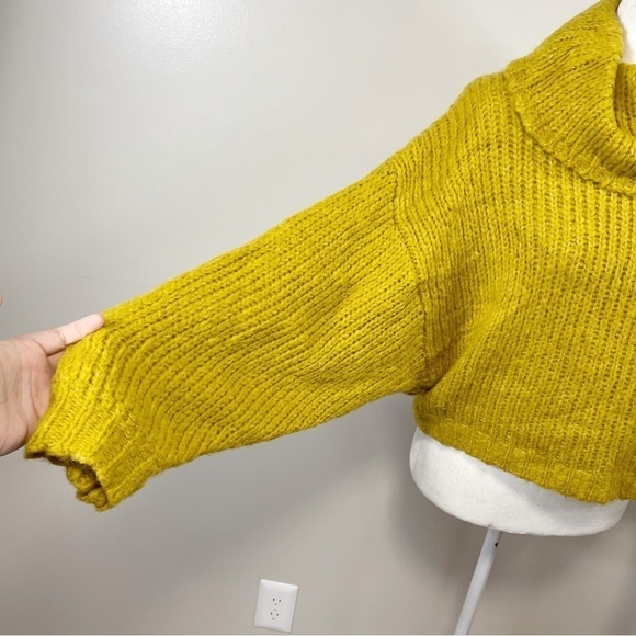 Pilcro ANTHRO Mustard Cowl Neck Long Sleeve Alpaca Wool Blend Yarn Sweater SMALL - Picture 5 of 10